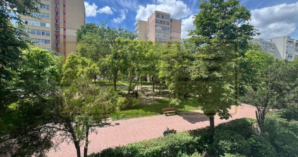 Apartament 2 camere+birou Alexandru cel Bun