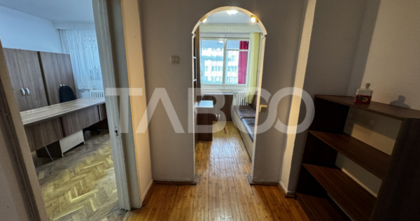 Spatiu de birou de inchiriat cu 2 camere balcon Mihai Viteaz