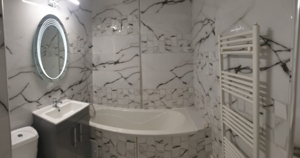 Proprietar apartament 2camere LUX cf.1 Decomandat str.Hipodrom-Bariera