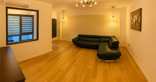 Tur 3D! Rezidenta - LUX Space - in Centru Civic Brasov.