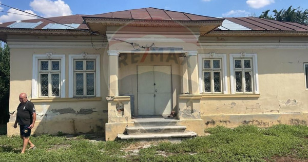 DE VANZARE Teren Floresti-Stoenesti / Strada 1 decembrie ...