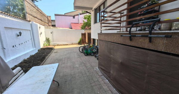 Apartament 3 camere + curte proprie - Lidl / Metrou/ Parc Bazilescu