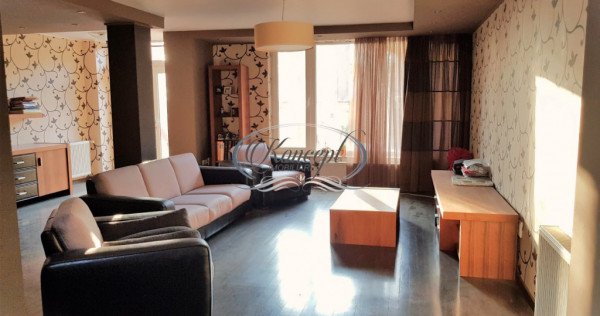 Casa frumoasa cu garaj si curte proprie in Buna Ziua