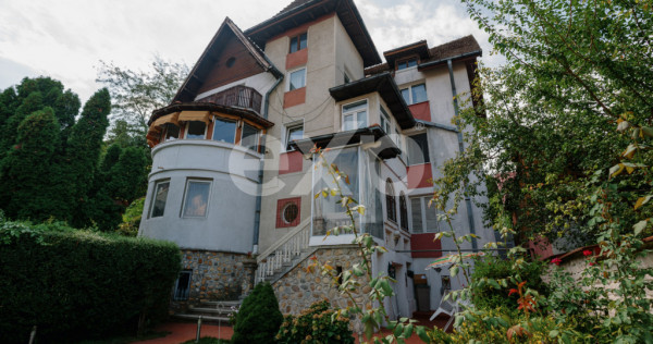 Apartament 4 camere &icirc;n casă tip elvetian, cu teren propriu