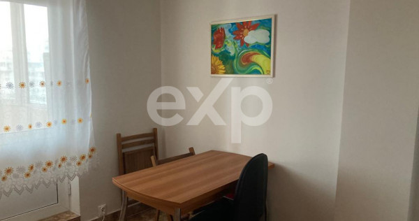 Vanzare apartament 2 camere Fratii Golesti