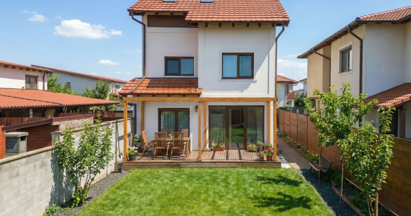 Casa individuala la pret de duplex langa padure | Comisio...