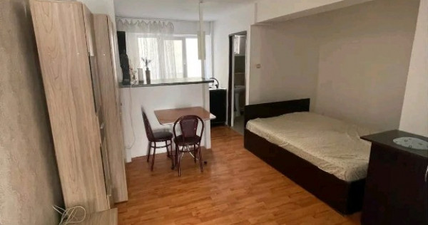 Podu Ros 800 m distanta de Palas Mall Grasonira 30 mp mobiata