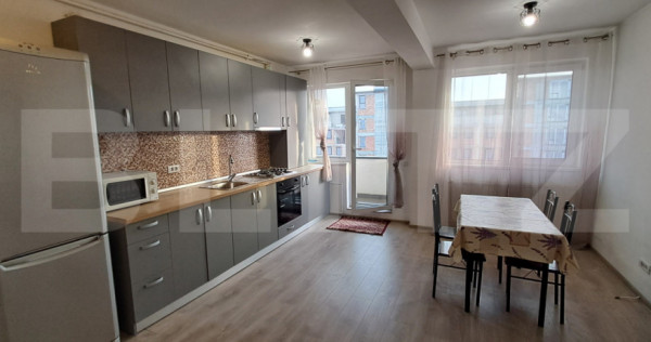 Apartament cu 3 camere, 55 mp cu balcon si parcare ,in zona