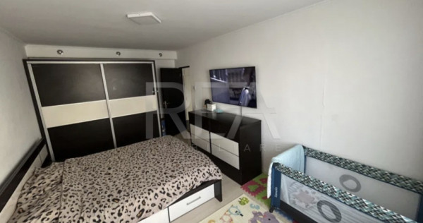 3 camere 4/8, bloc 1984, proiect centrala -Gorjului