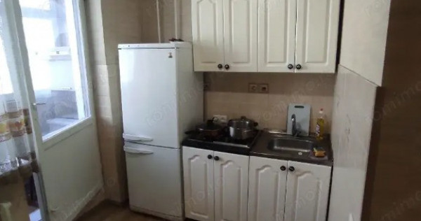 Garsoniera zona Pajura