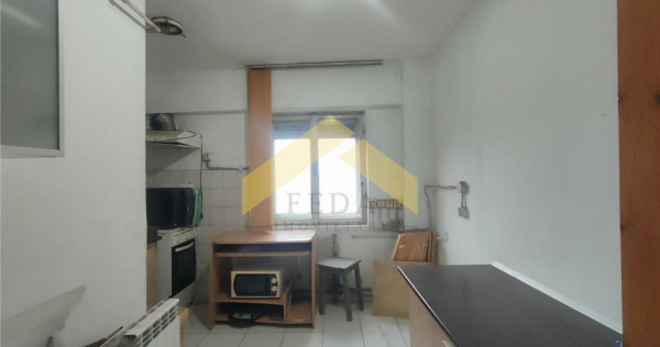 Apartament 3 camere de zona Intim