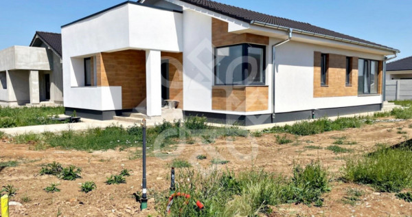 Casa noua de vanzare cu teren 500 mp in Santandrei