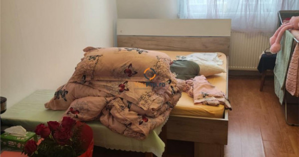 Garsoniera Etaj Intermediar zona Buziasului