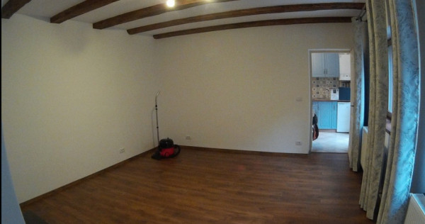 Apartament 2 camere, semidecomandat - zona Centru Istoric