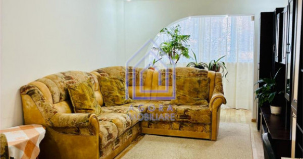 Apartament 3 camere, zona universitatii