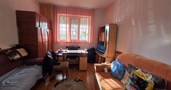 Garsonieră de v&acirc;nzare, 19 mp, strada Mihai Bravu