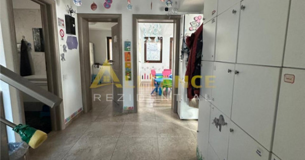 Casa individuala de &ndash; Strada Amurgului Popesti