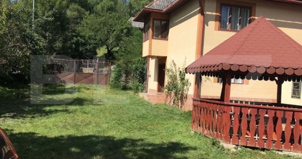 Casa spatioasa cu 4 camere, orasul Campeni