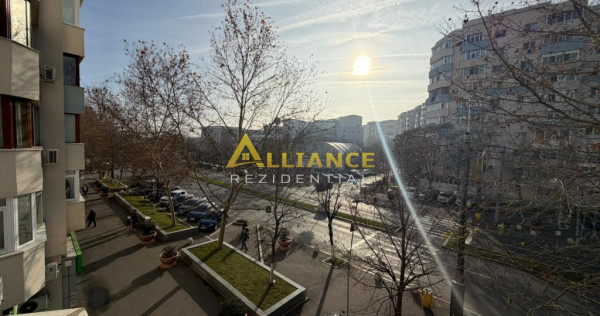 Metrou Aparatorii Patriei - Berceni - 3 camere renovat