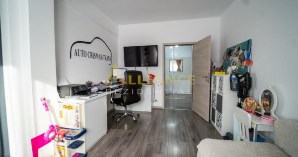 Apartament 3 camere decomandat 3 min de metrou Berceni etaj