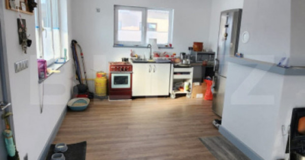 Casa de vanzare, 4 camere, 124 mp, in Arcalia