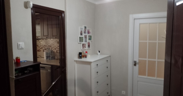 Apartament 3 camere de inchiriat sc.4 fara agentie tulnici 5min.Metrou