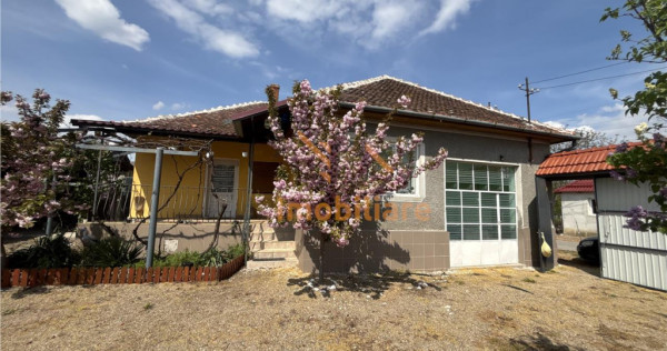 COMUNA CHESA | 2 CASE | TEREN 5.526 MP | DUBLU FRONT | BIHOR