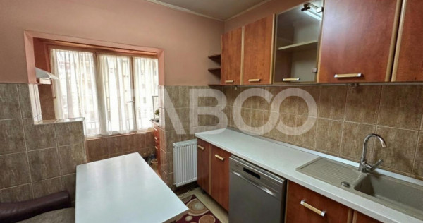 Apartament 2 camere decomandat Pivnita zona Valea Aurie Sibi
