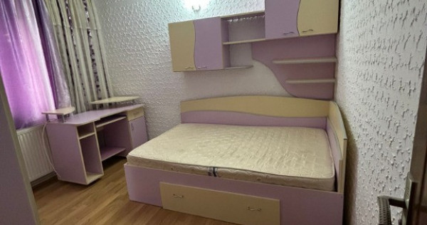 Apartament de &icirc;nchiriat, 2 camere, central oraș Vălenii de Munte