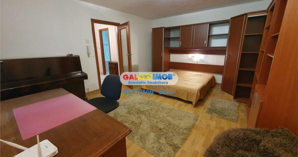 GARSONIERA DECOMANDATA - DECEBAL