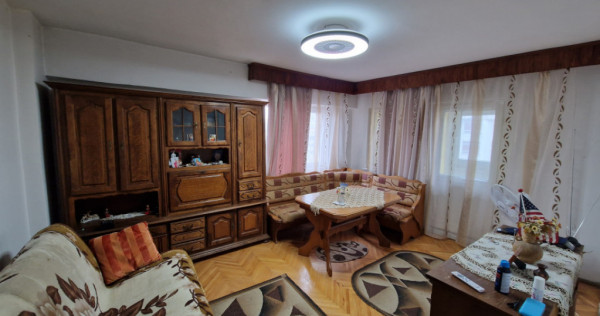 Apartament 3 camere, 69 mp, zona Ultracentral