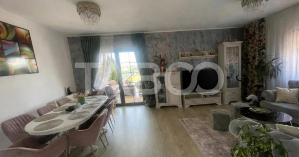 Casa moderna 5 camere piscina si curte de 464 mp de vanzare