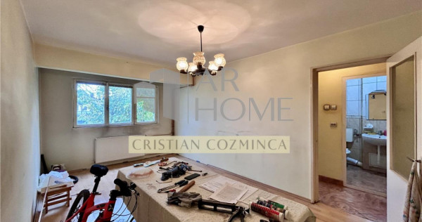 Apartament 3 camere semidecomandat, Aurora-Vest, Ploiesti