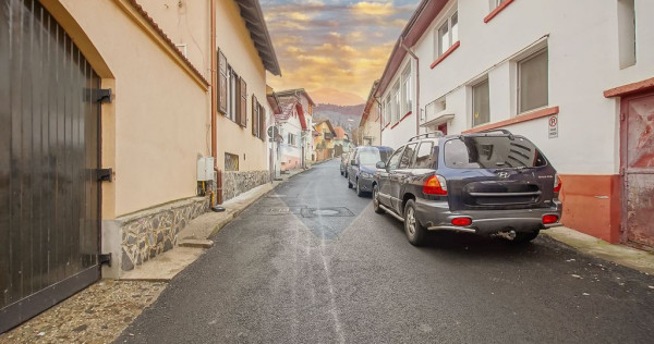COMISION 0% | Casă &icirc;n Brașov &ndash; investiție sigură ?...