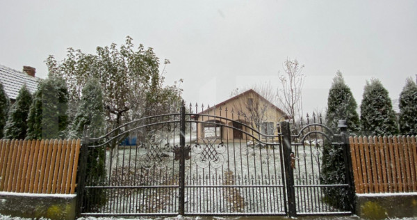 Casă individuală, 85 mp, zona Exterior Est - Medieșu Auri