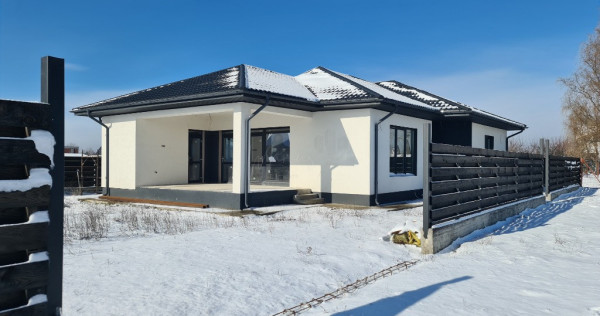 Casa parter complet finalizata 140 mp utili, teren 750 mp, Snagov