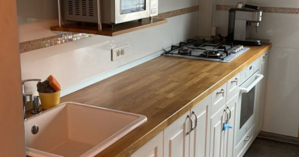 Inchiriez apartament 2 camere zona Parc Sebastian