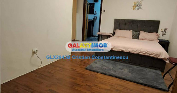 Garsoniera decomandata , 33 Mp,Titan, Sector 3