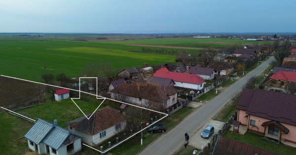 !OFERTA!De vanzare Casa cu Teren 6500MP Strada Principala