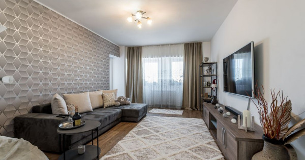 Apartament decomandat 4 camere - str. Condurasilor - COMI...