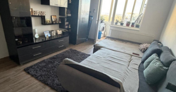 Apartament de vanzare, cu 2 camere, 57 mp, zona Craiovita