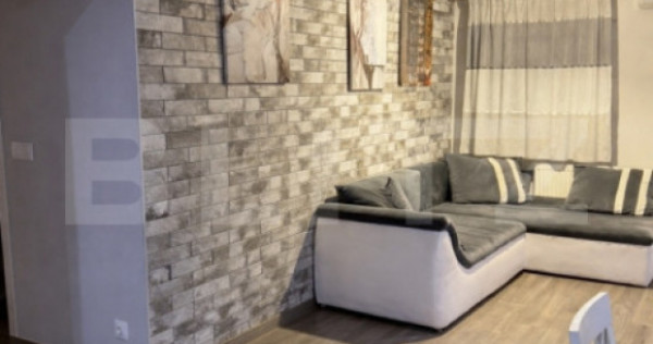 Apartament 3 camere, zona bradet, etaj intermediar