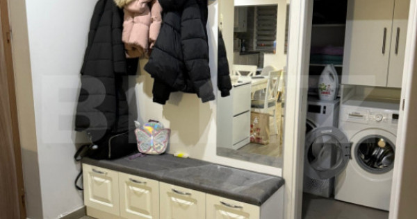 Apartament 3 camere, zona bradet, etaj intermediar