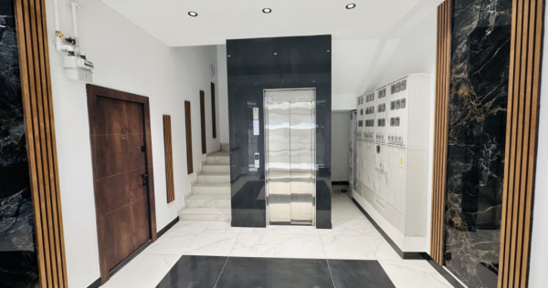 Penthouse super, 3 camere, 3 bai, 99 mp construiti, 28 mp te