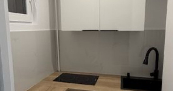 Brancoveanu etaj 3 confort 3