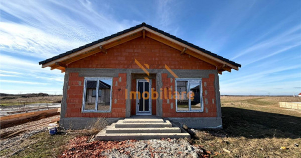 CASA PLAN PARTER | TEREN 300 MP | ZONA CIHEI