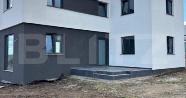 Casa cu 3 camere, 120 mp, loc. Moara