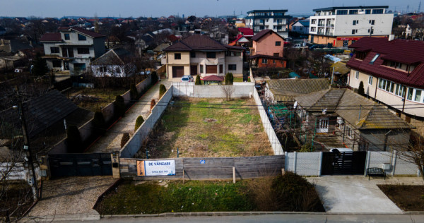 Teren intravilan Lumina, 371 mp, central, situat langa scoal