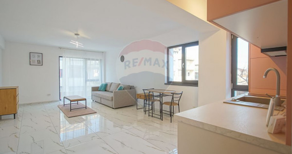 Garsoniera de &icirc;nchiriat, parcare subterana, etaj 1 | Zon...