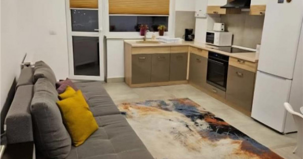 Studio Cochet zona Coresi parcare